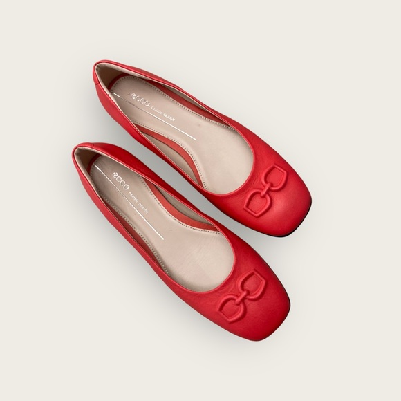NWOT ♥️ Ecco Squared Ballet flats 37   🎈Sold out on many sites 🎈 - Picture 2 of 12